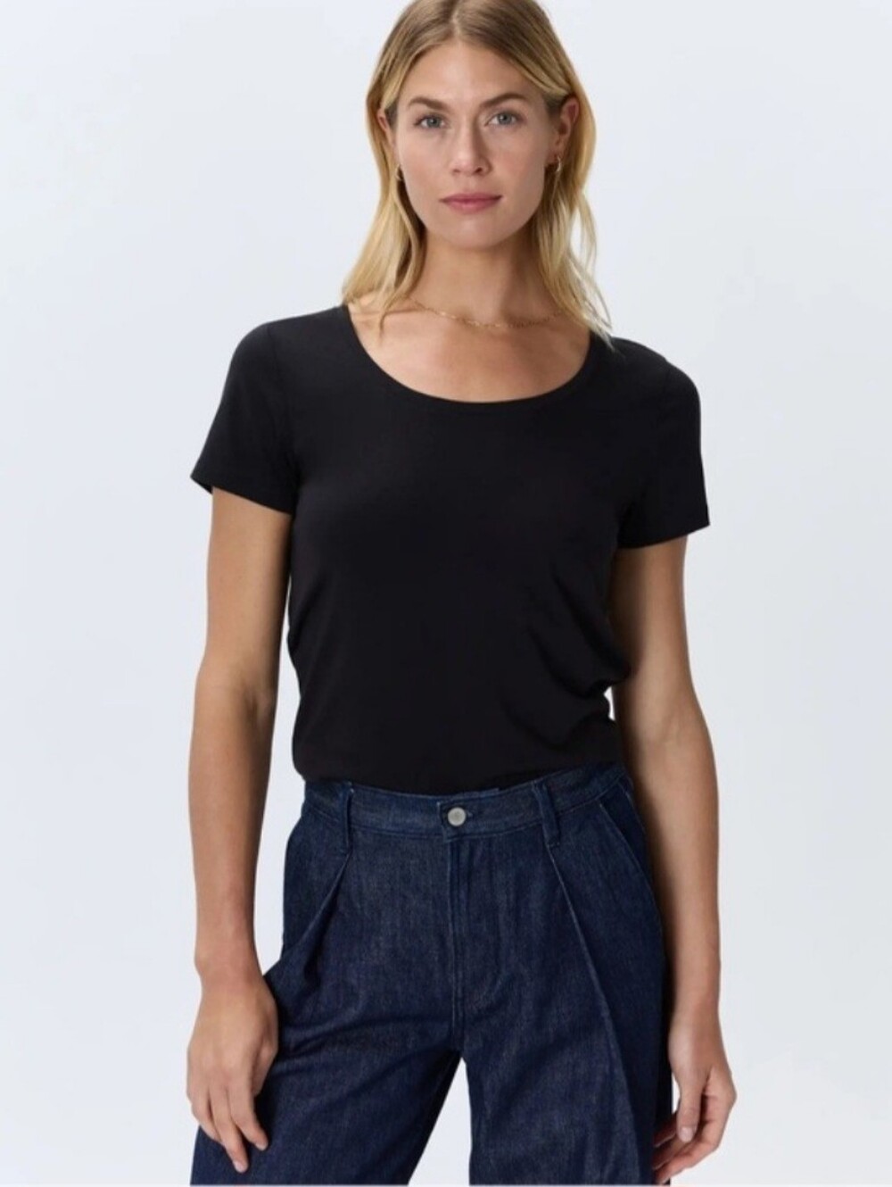 Quince Black Cotton Modal Scoop Neck Tee L